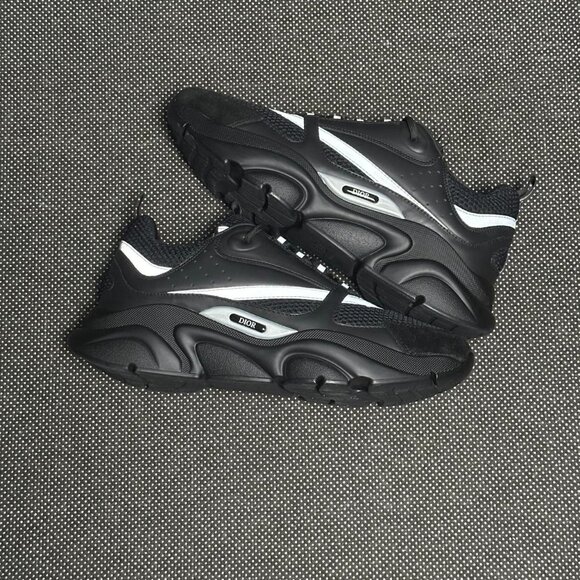 Dior B22 'Black Reflective' - Picture 2 of 3